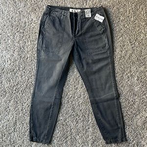 NWT: Amo Utility pants, army twist, relaxed fit, ankle